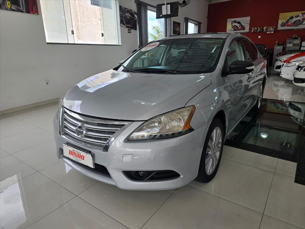 NISSAN Sentra - Foto