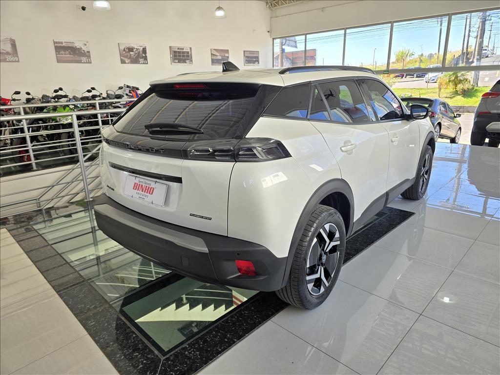 PEUGEOT 2008 - Foto