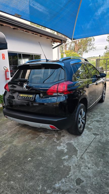 PEUGEOT 2008 - Foto