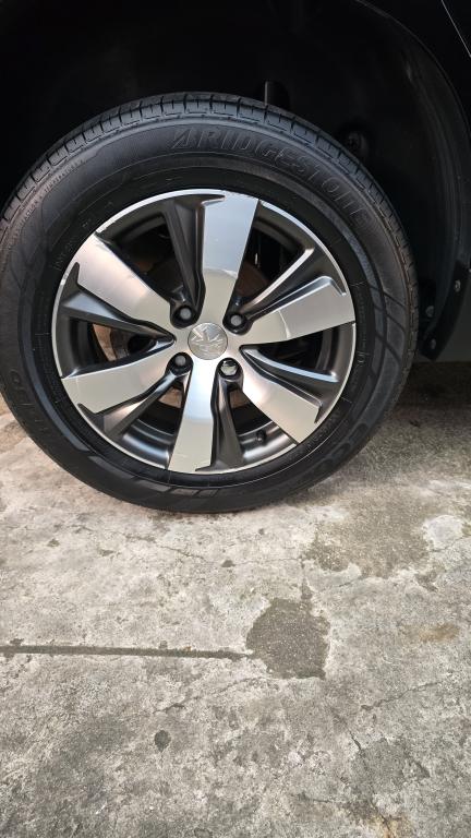 PEUGEOT 2008 - Foto