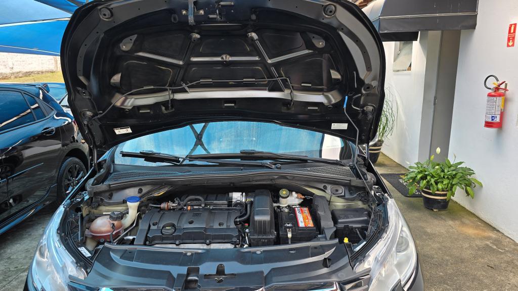 PEUGEOT 2008 - Foto