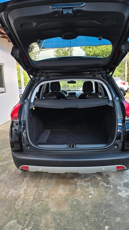 PEUGEOT 2008 - Foto