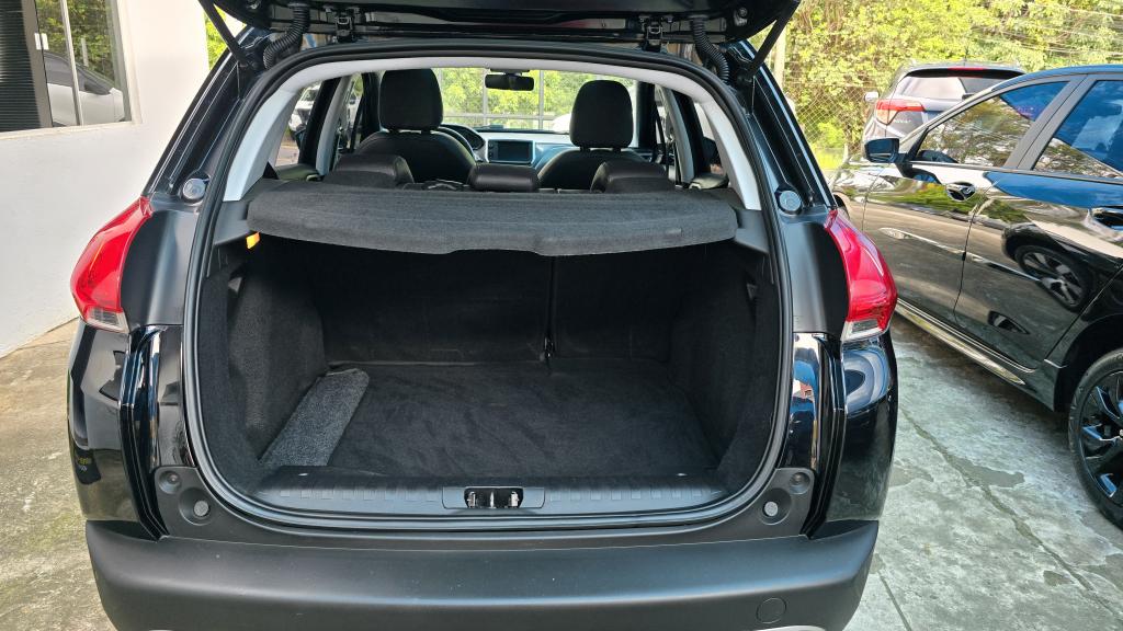 PEUGEOT 2008 - Foto