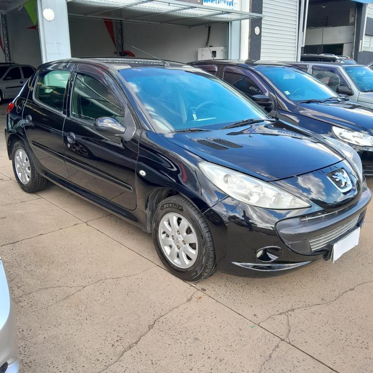 PEUGEOT 207 Hatch - Foto