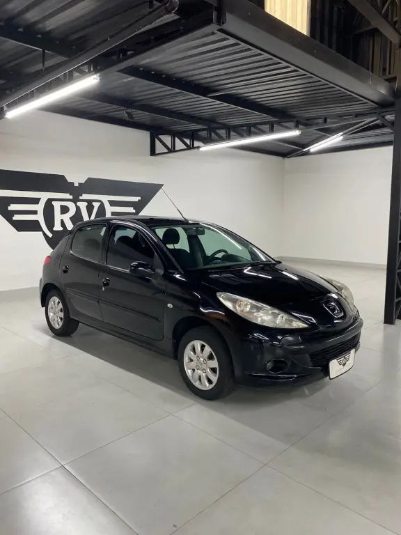 PEUGEOT 207 Hatch - Foto