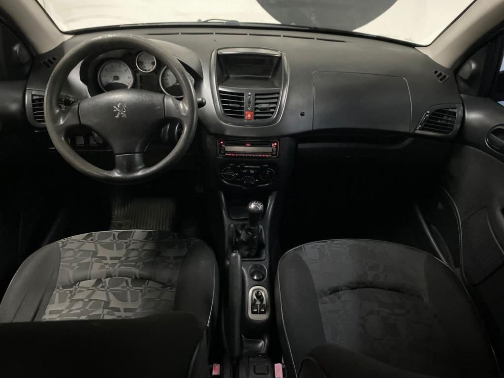 PEUGEOT 207 Hatch - Foto