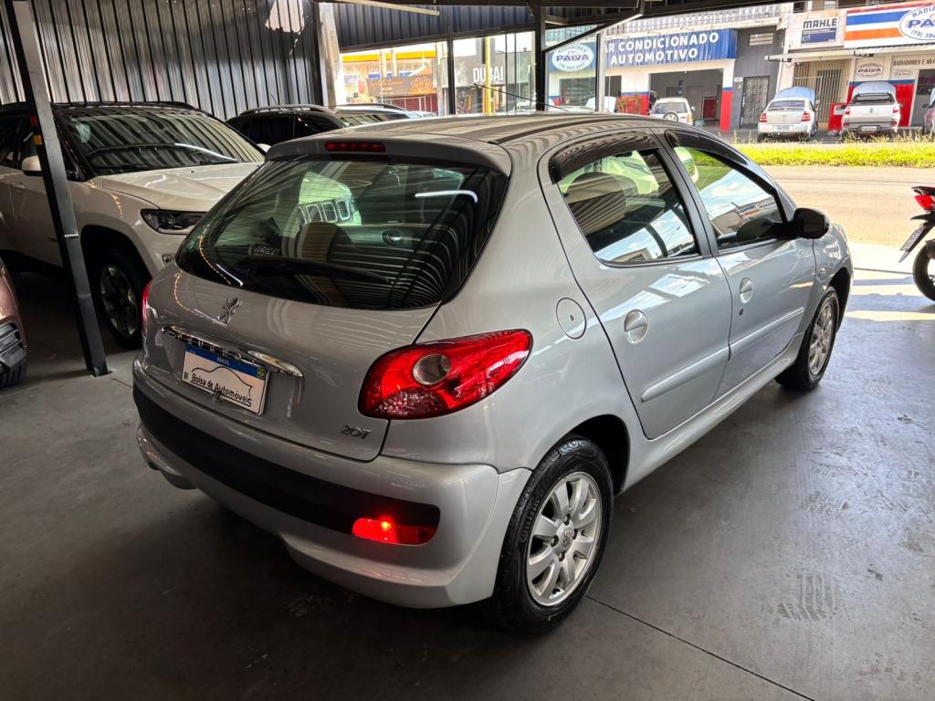 PEUGEOT 207 Hatch - Foto