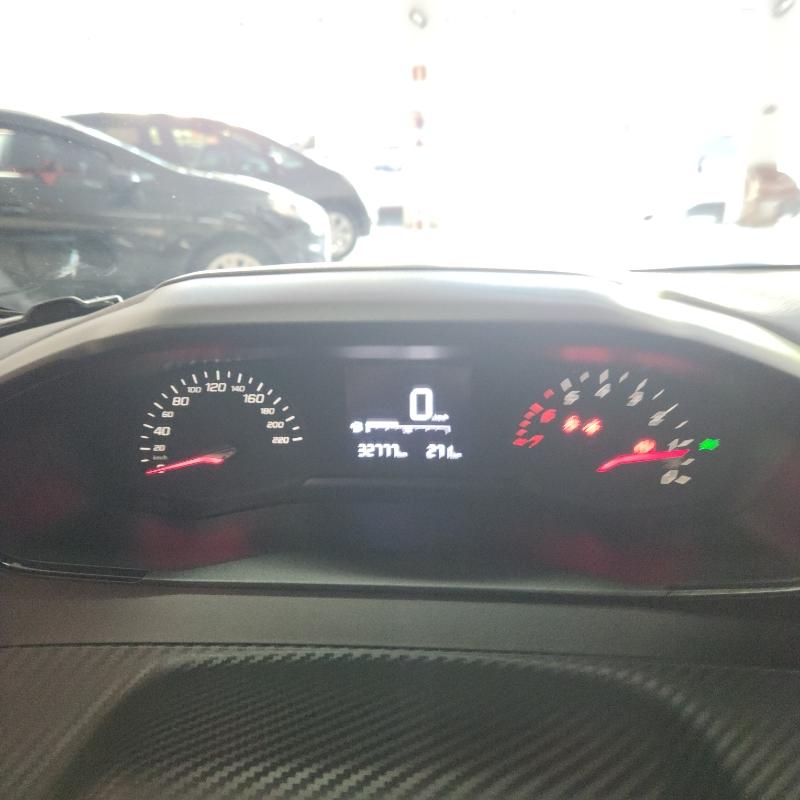 PEUGEOT 208 - Foto