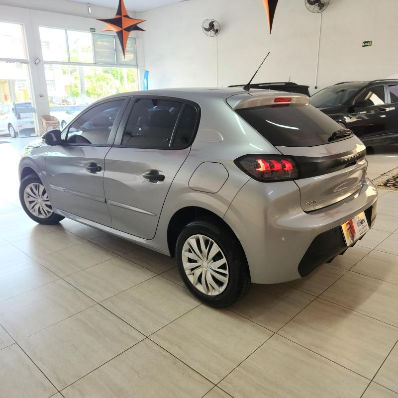 PEUGEOT 208 - Foto
