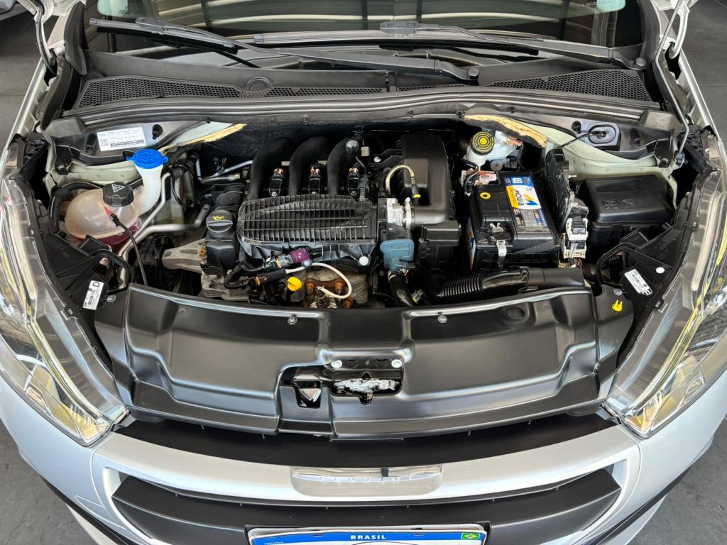 PEUGEOT 208 - Foto
