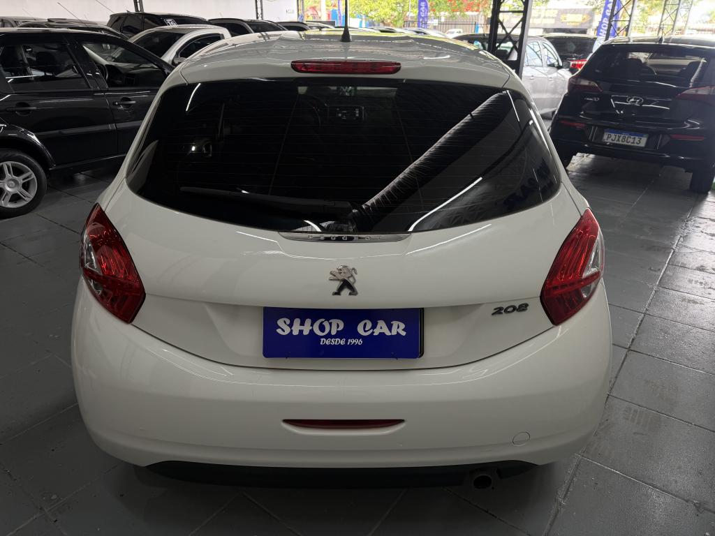 PEUGEOT 208 - Foto