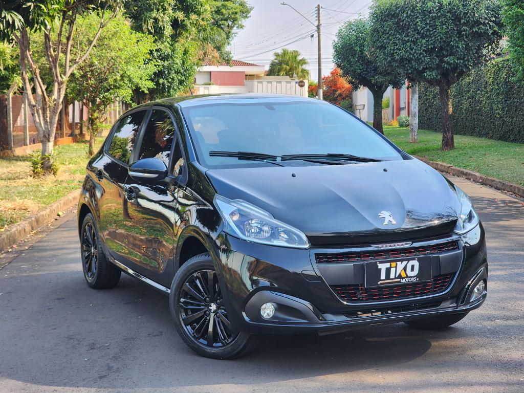 PEUGEOT 208 - Foto