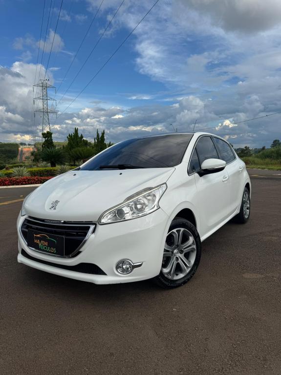 PEUGEOT 208 - Foto