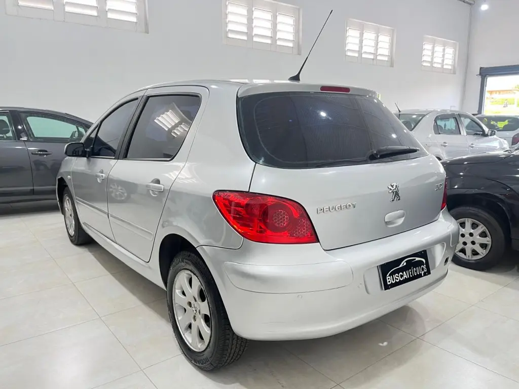 PEUGEOT 307 Hatch - Foto