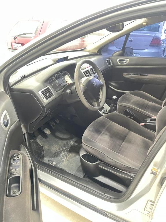 PEUGEOT 307 Hatch - Foto