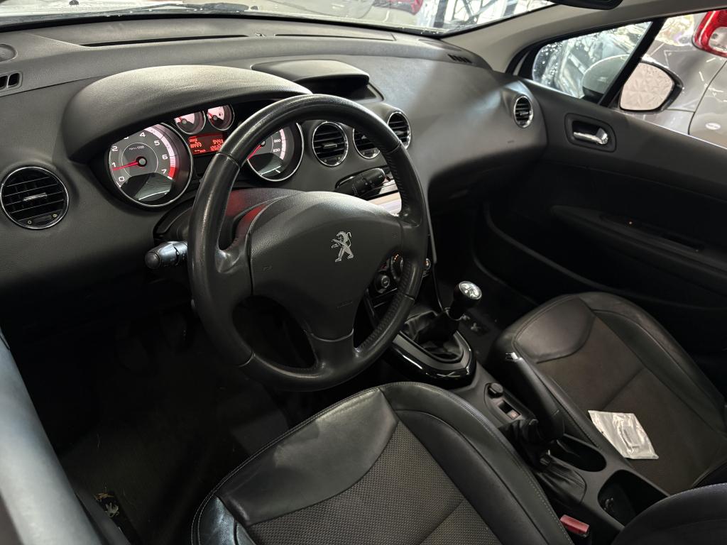 PEUGEOT 308 - Foto