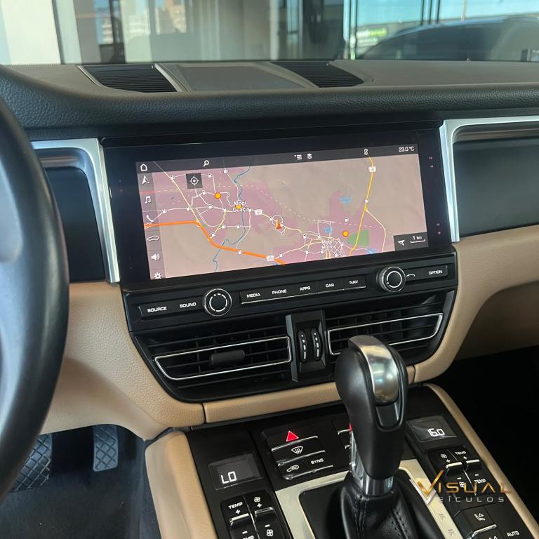PORSCHE Macan - Foto
