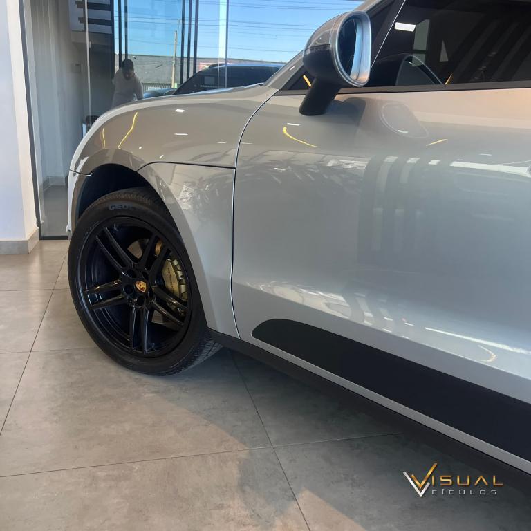 PORSCHE Macan - Foto