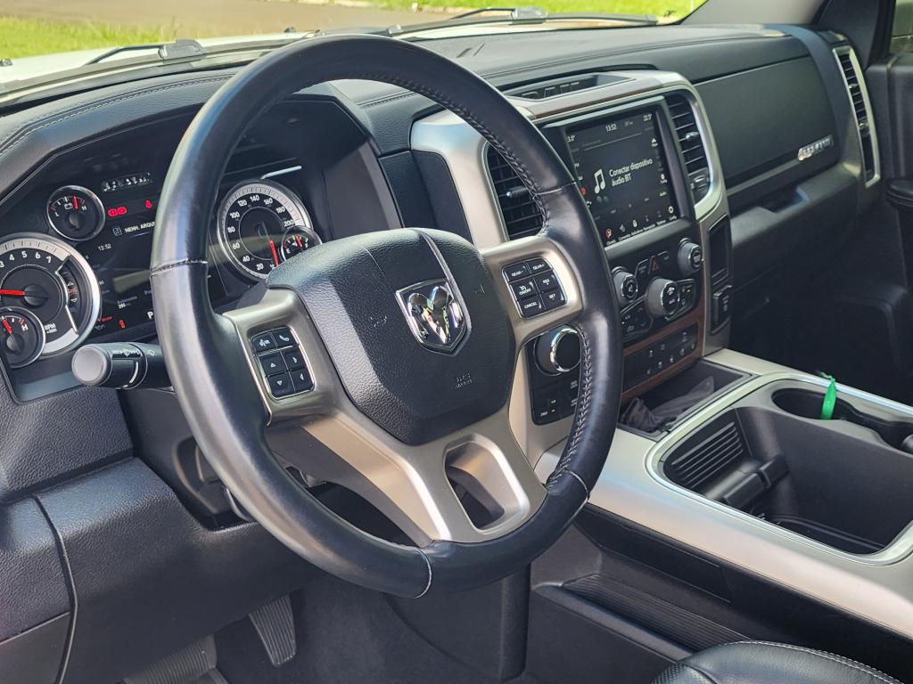 RAM 1500 - Foto