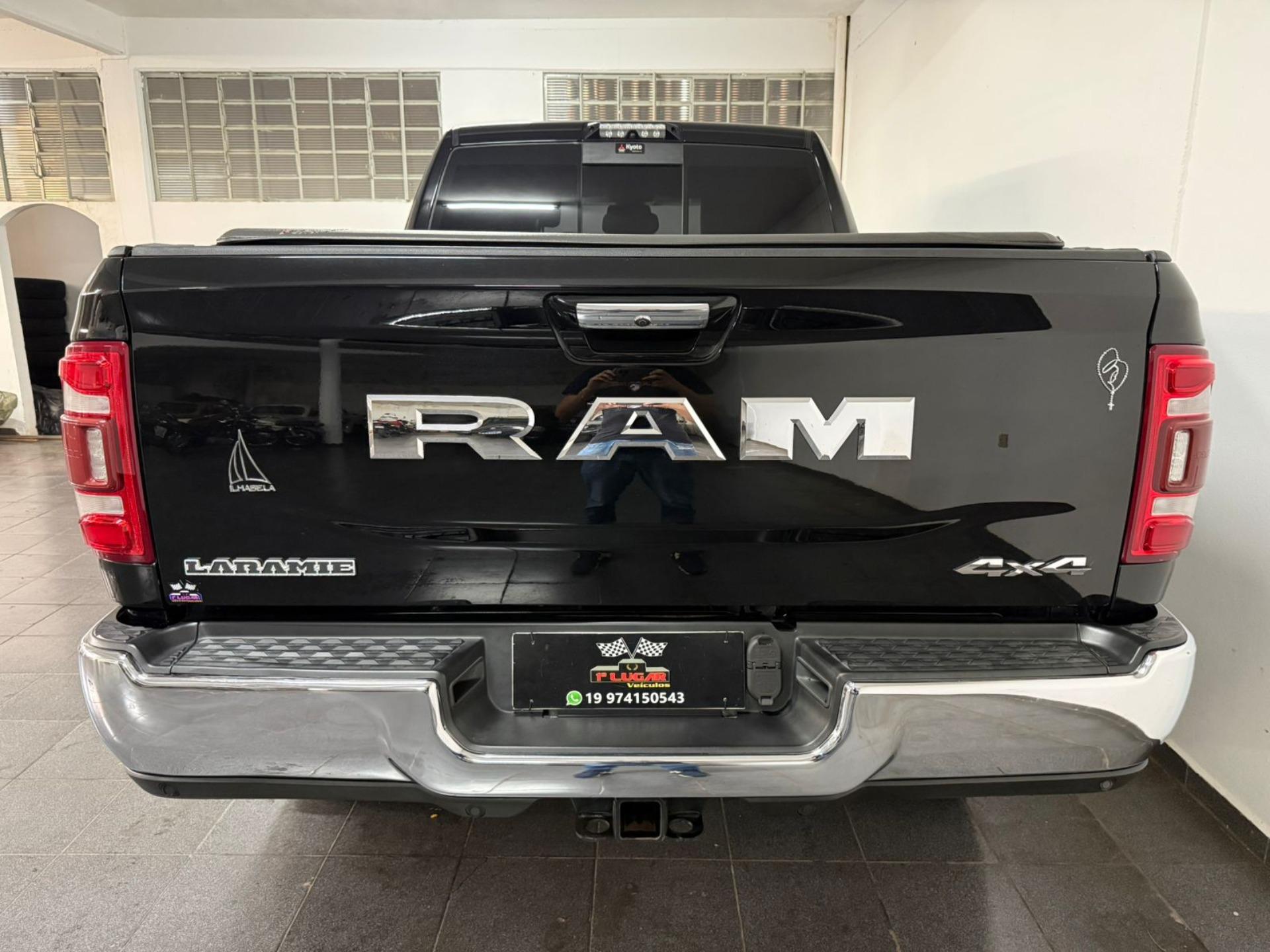 RAM 2500 - Foto