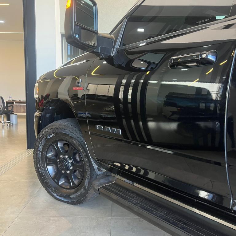 RAM 2500 - Foto