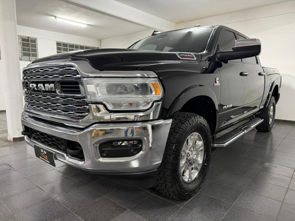 RAM 2500 - Foto