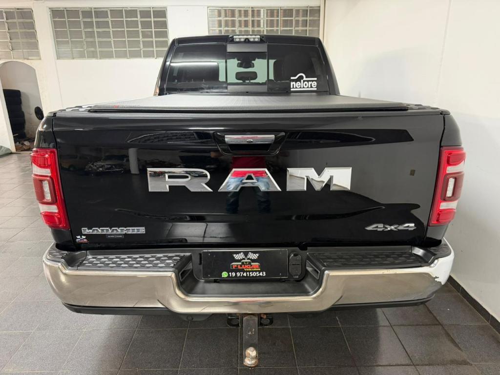 RAM 2500 - Foto
