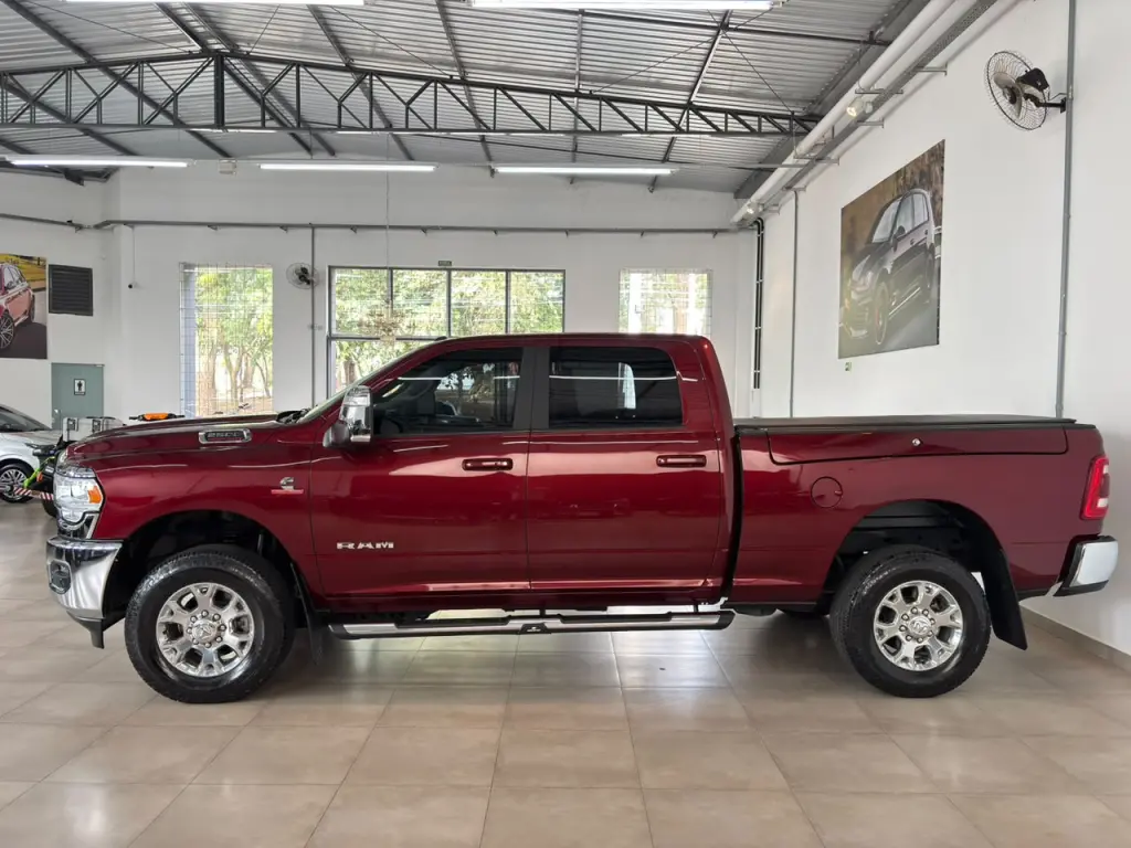 RAM 2500 - Foto