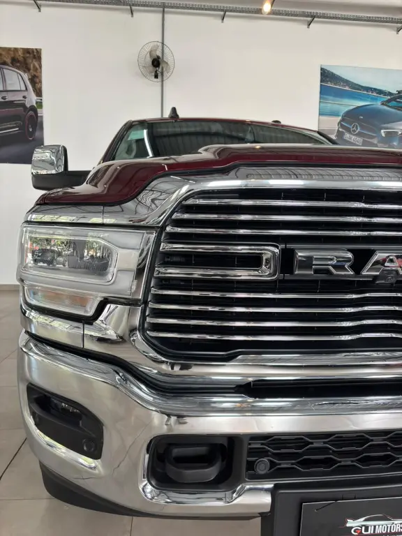 RAM 2500 - Foto