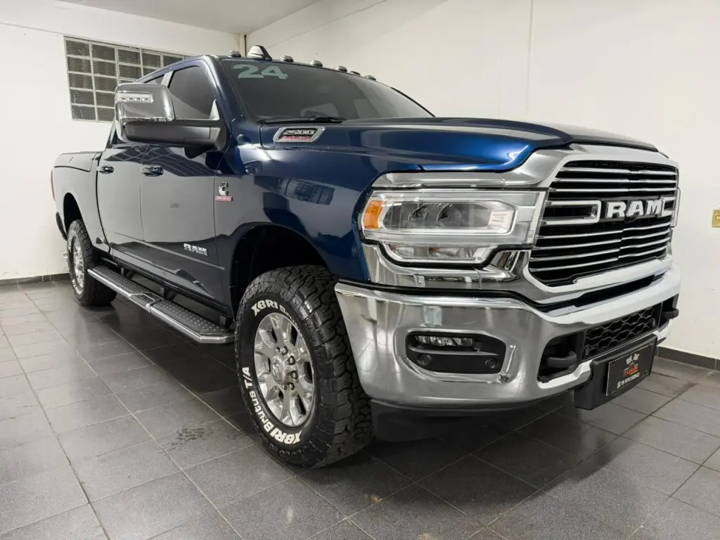 RAM 2500 - Foto