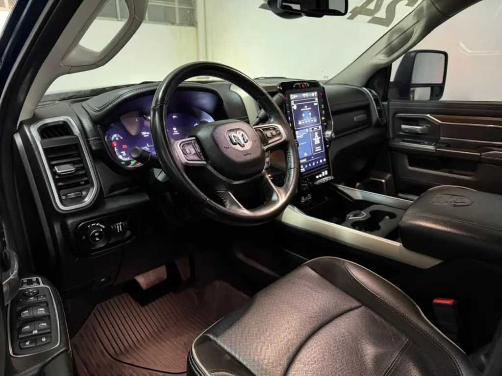 RAM 2500 - Foto