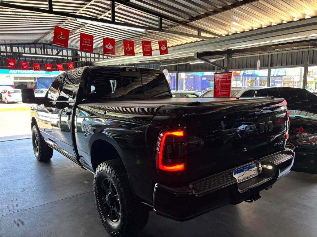 RAM 2500 - Foto