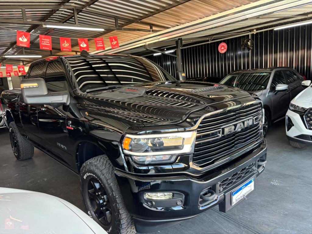 RAM 2500 - Foto