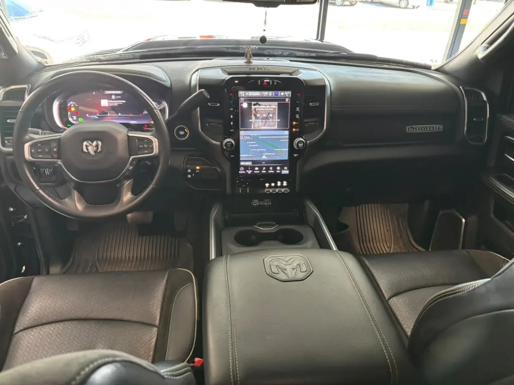 RAM 2500 - Foto