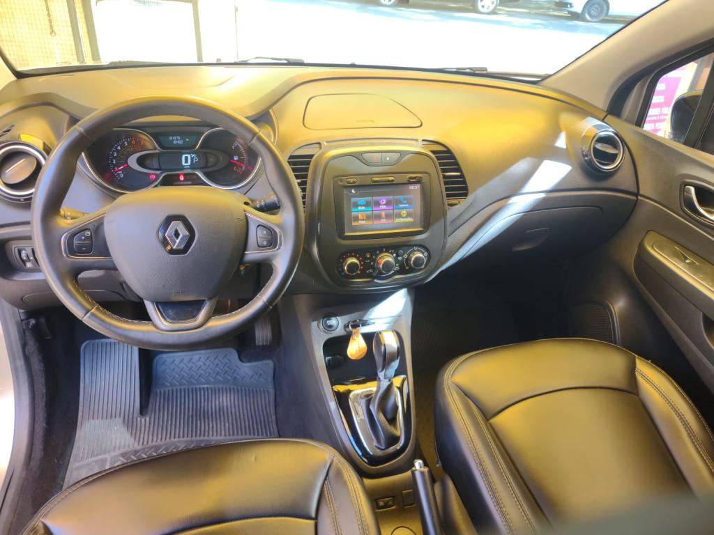 RENAULT Captur - Foto