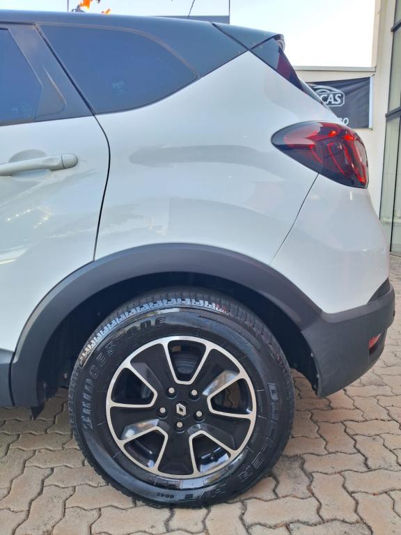 RENAULT Captur - Foto