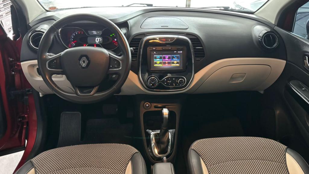 RENAULT Captur - Foto