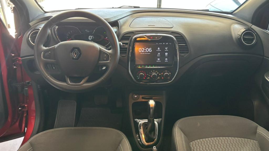 RENAULT Captur - Foto