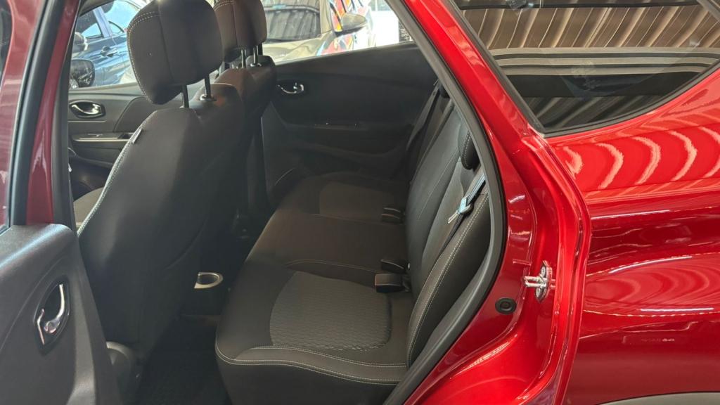 RENAULT Captur - Foto