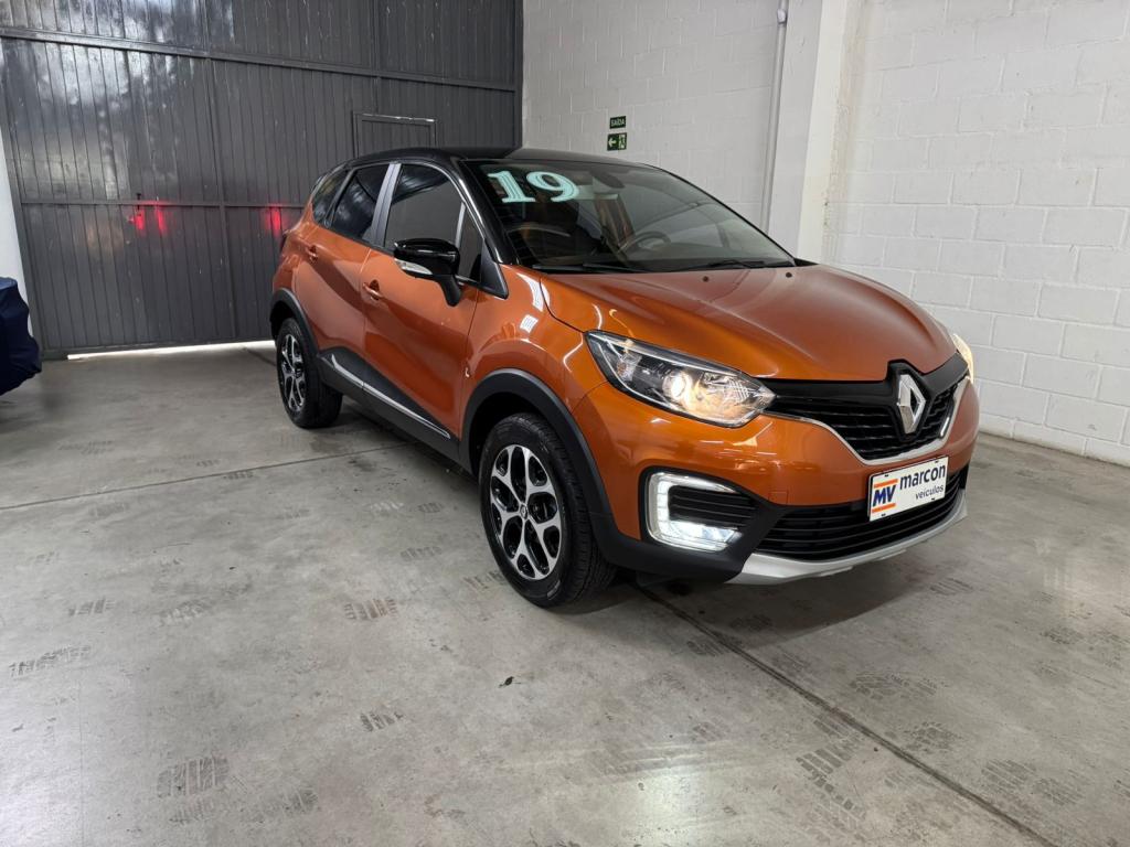 RENAULT Captur - Foto