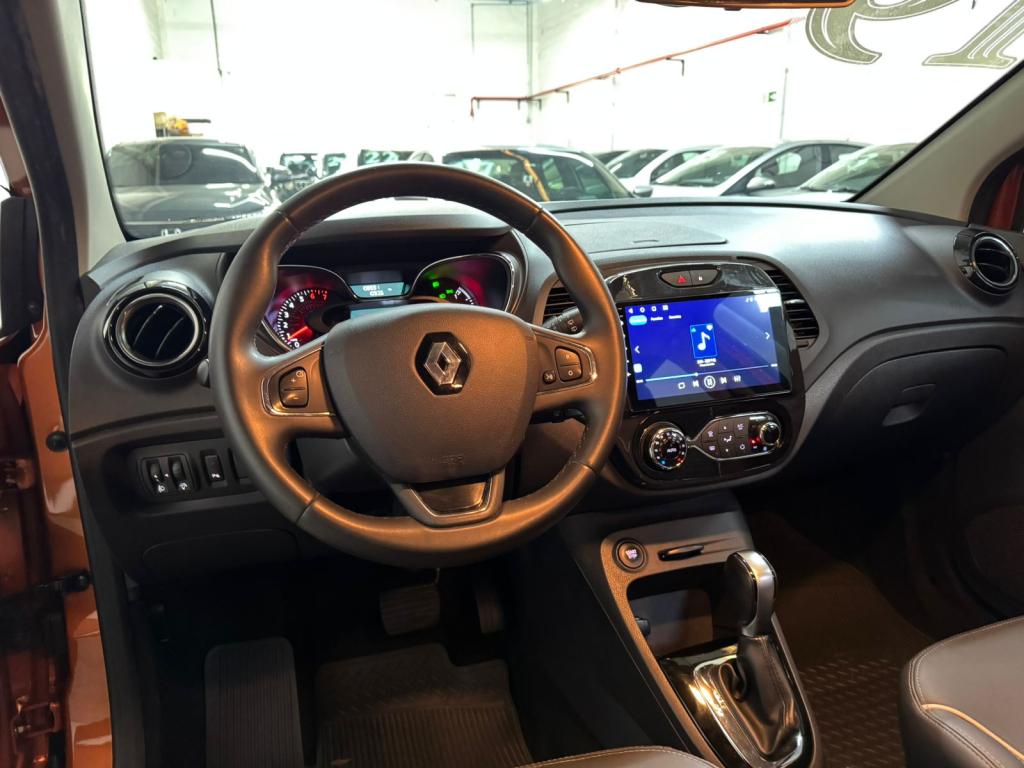 RENAULT Captur - Foto