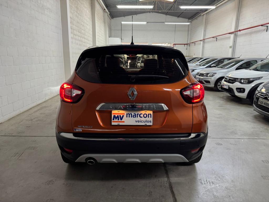 RENAULT Captur - Foto