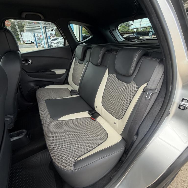 RENAULT Captur - Foto