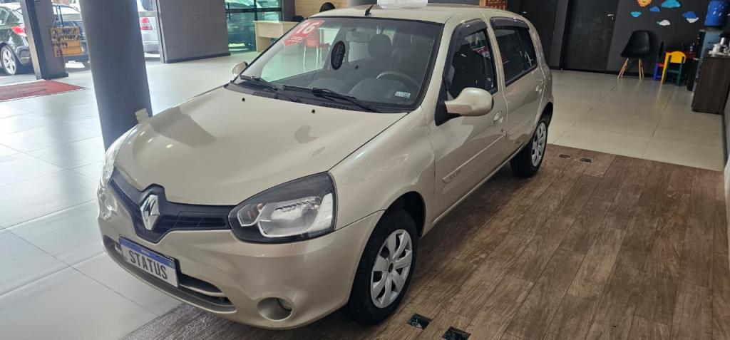 RENAULT Clio Hatch - Foto