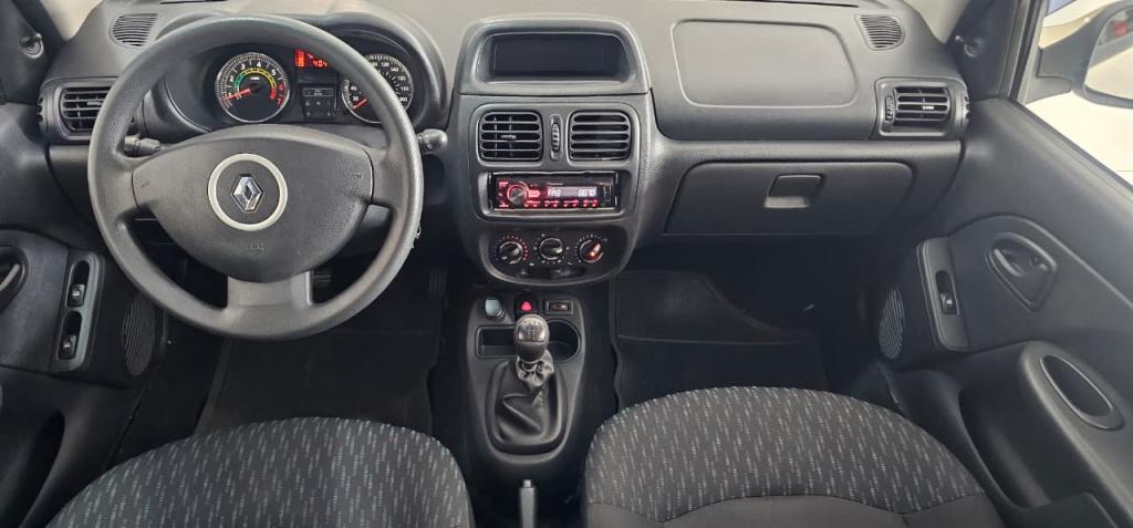 RENAULT Clio Hatch - Foto