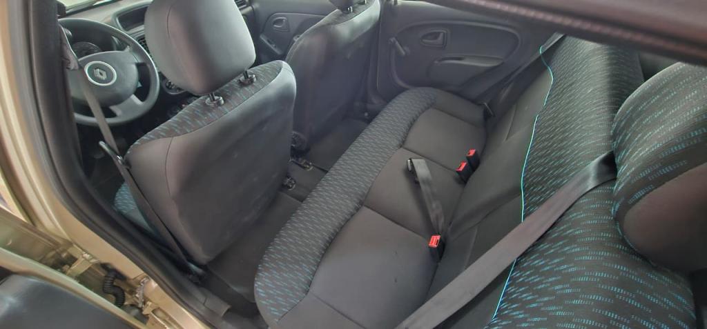 RENAULT Clio Hatch - Foto