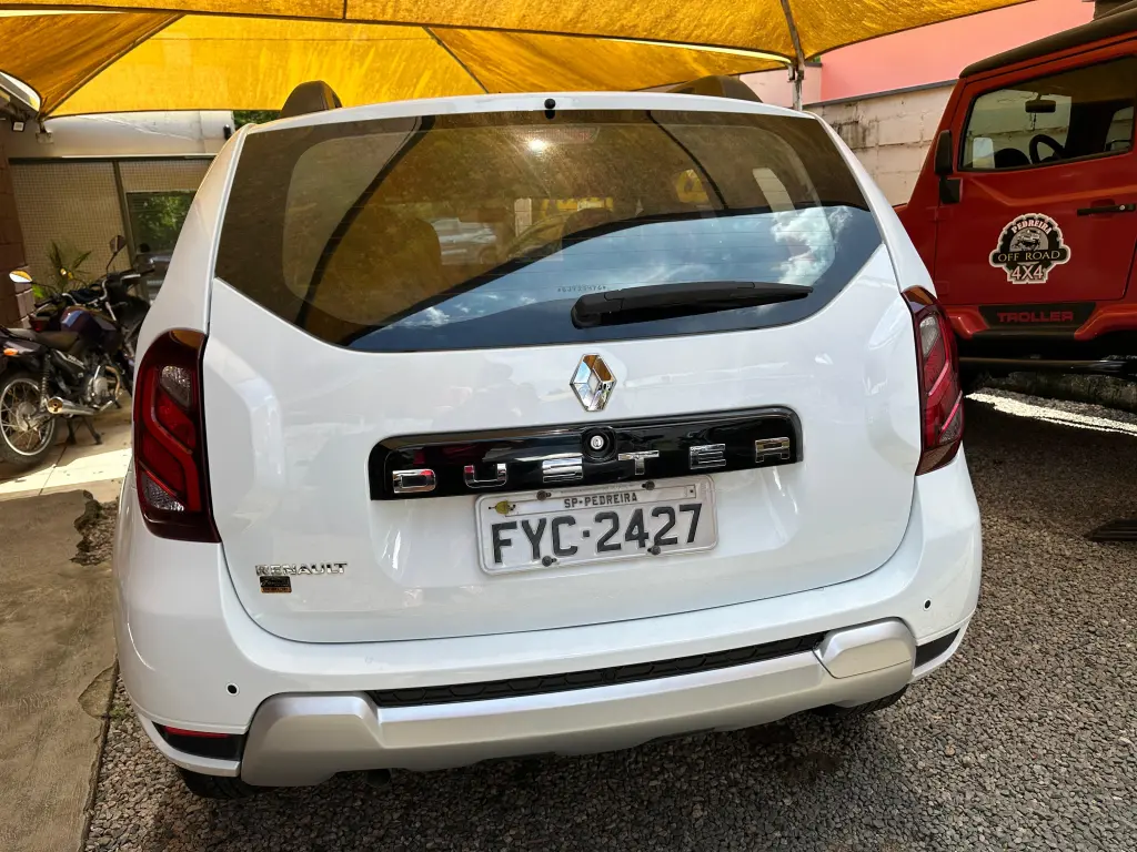 RENAULT Duster - Foto