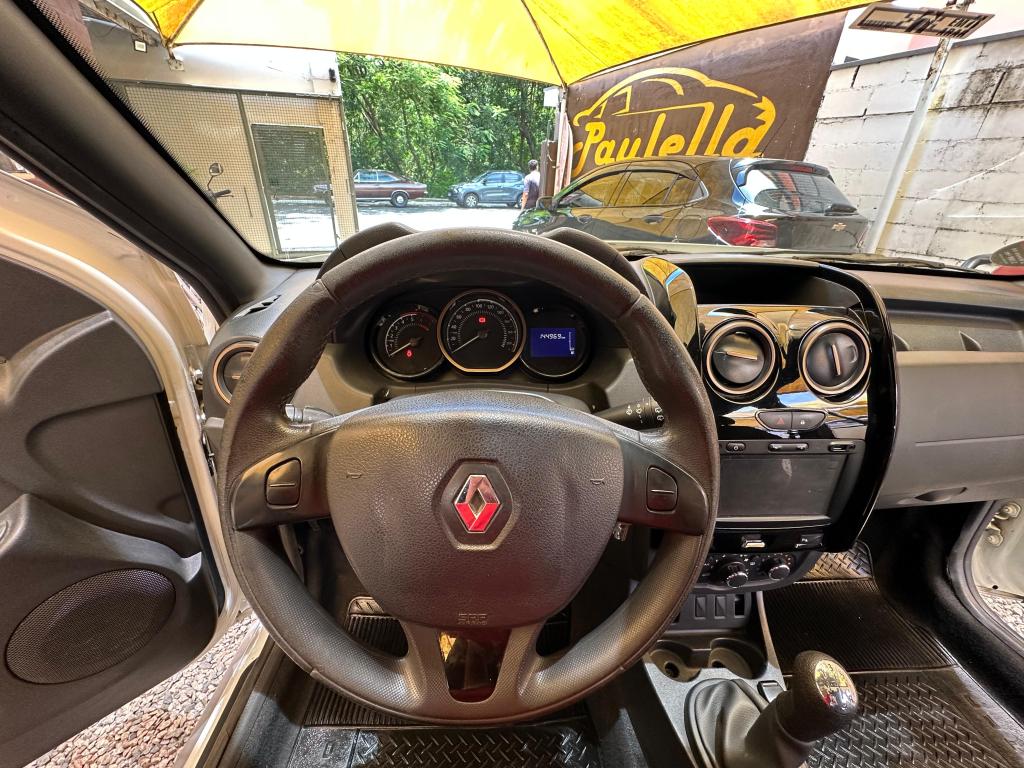 RENAULT Duster - Foto