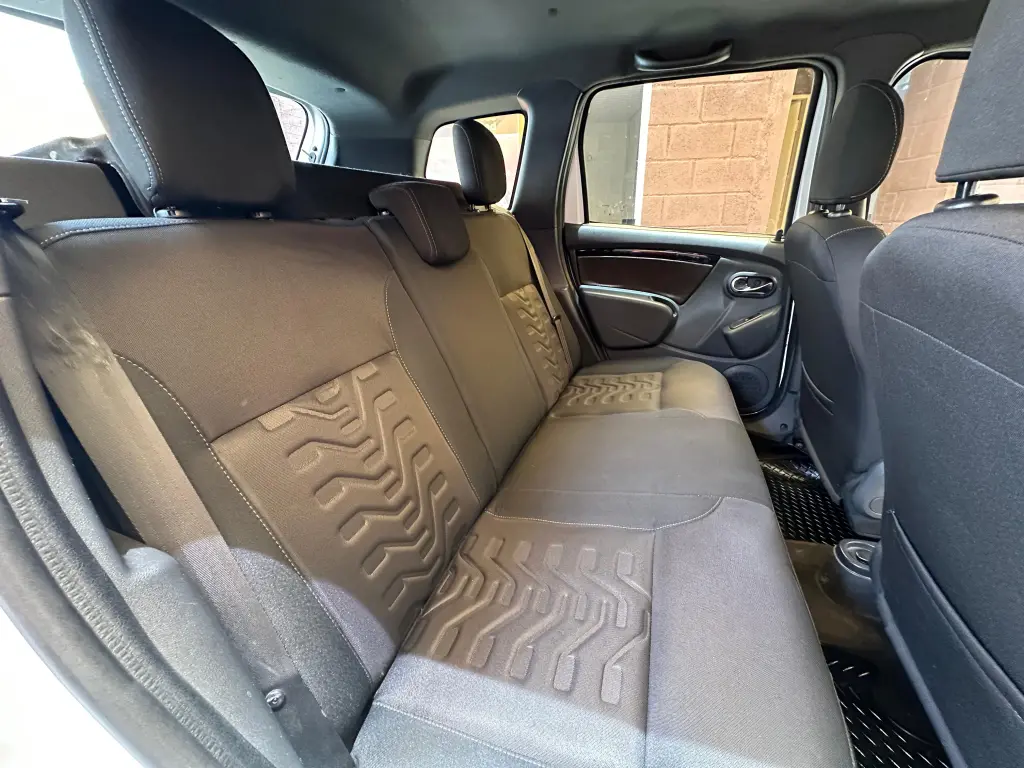 RENAULT Duster - Foto