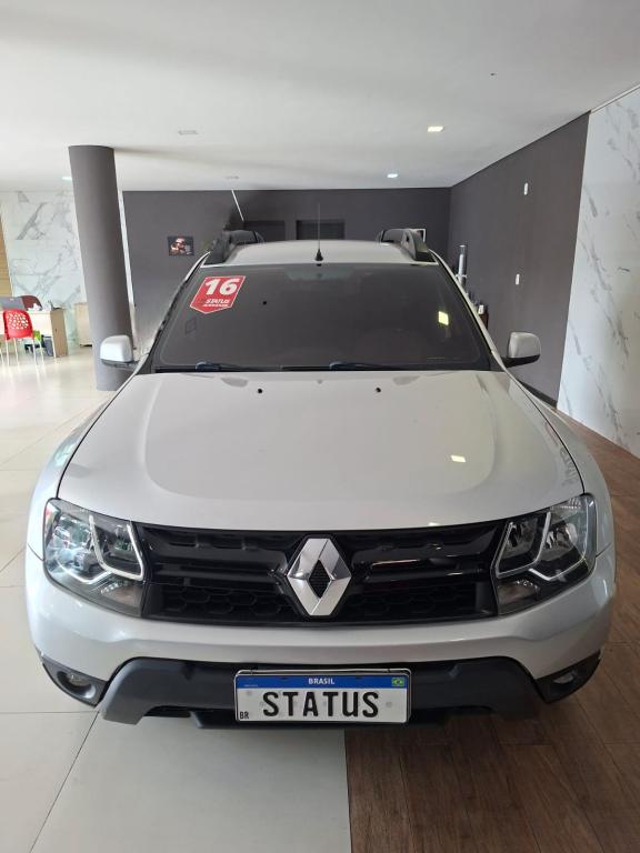 RENAULT Duster - Foto